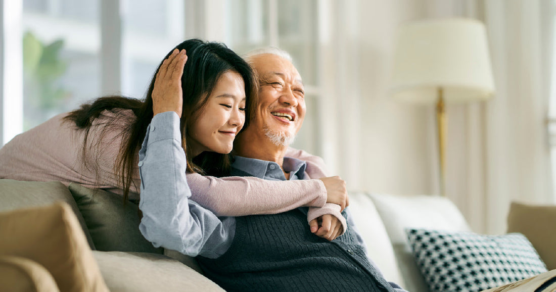 Honoring a Deceased Parent With an Online Tribute and Timeline