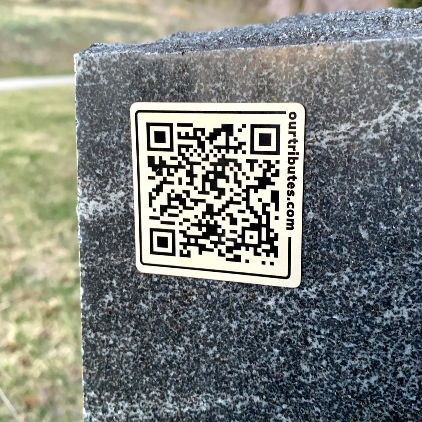Gravestone QR Plaque and Webpage