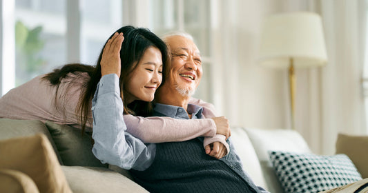 Honoring a Deceased Parent With an Online Tribute and Timeline
